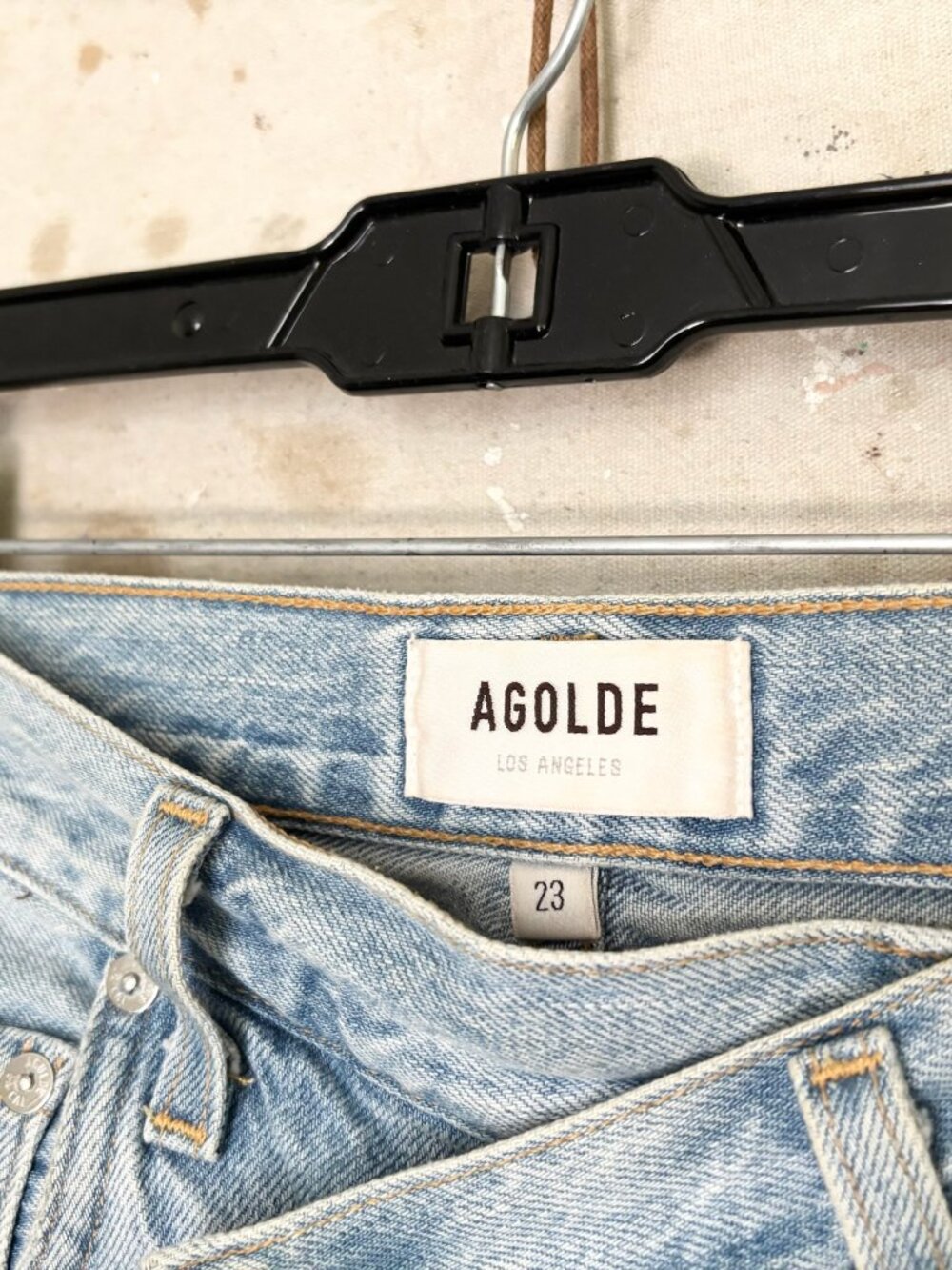 Agolde Criss Cross Upsized Jean in Suburbia - Picture 4 of 8
